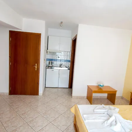 Aparthotel Maria - Renovating Brand New For 2026