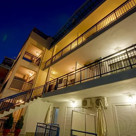 Maria - Renovating Brand New For 2026 Potos