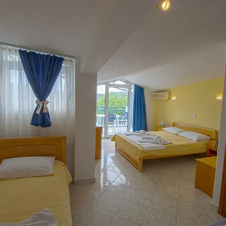 Aparthotel Maria - Renovating Brand New For 2026