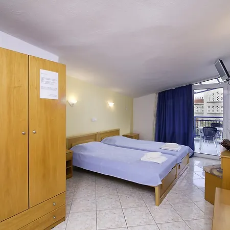 Aparthotel Maria - Renovating Brand New For 2026 Potos