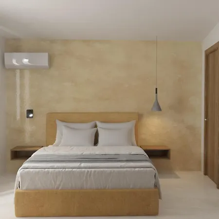 Maria - Renovating Brand New For 2026 פוטוס