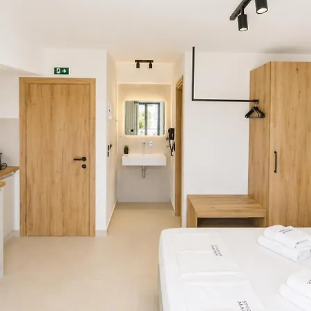 Hotel de apartamente Maria - Renovating Brand New For 2026