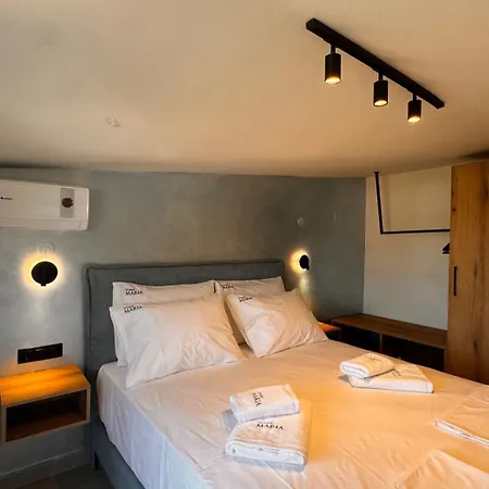 Maria - Renovating Brand New For 2026 Hotel de apartamente 4*