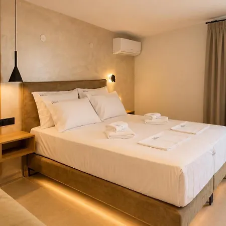 Aparthotel Maria - Renovating Brand New For 2026 Potos