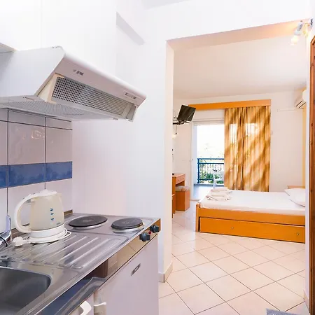 Maria - Renovating Brand New For 2026 Ξενοδοχείο με διαμερίσματα 3*